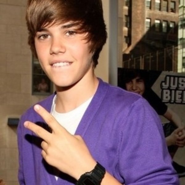 Justin Beiber meme template